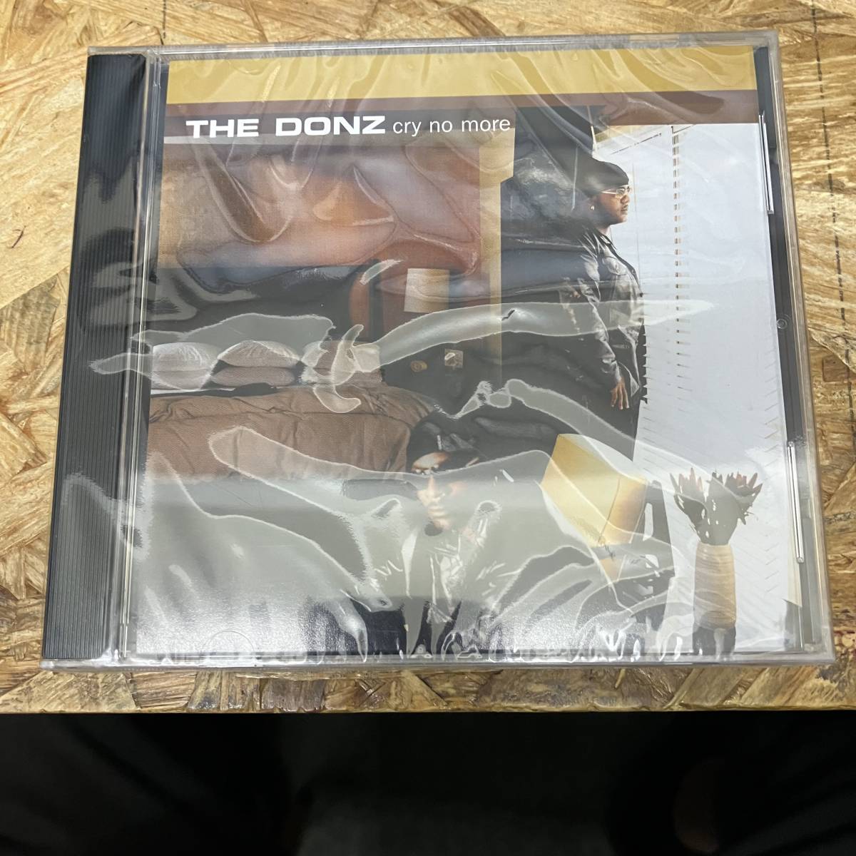 ● HIPHOP,R&B THE DONZ - CRY NO MORE シングル,名曲!! CD 中古品_画像1
