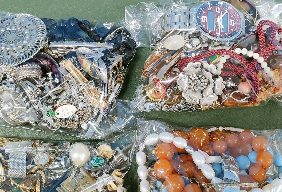 036 遺品整理品 アクセサリー 大量セット ネックレス など無選別