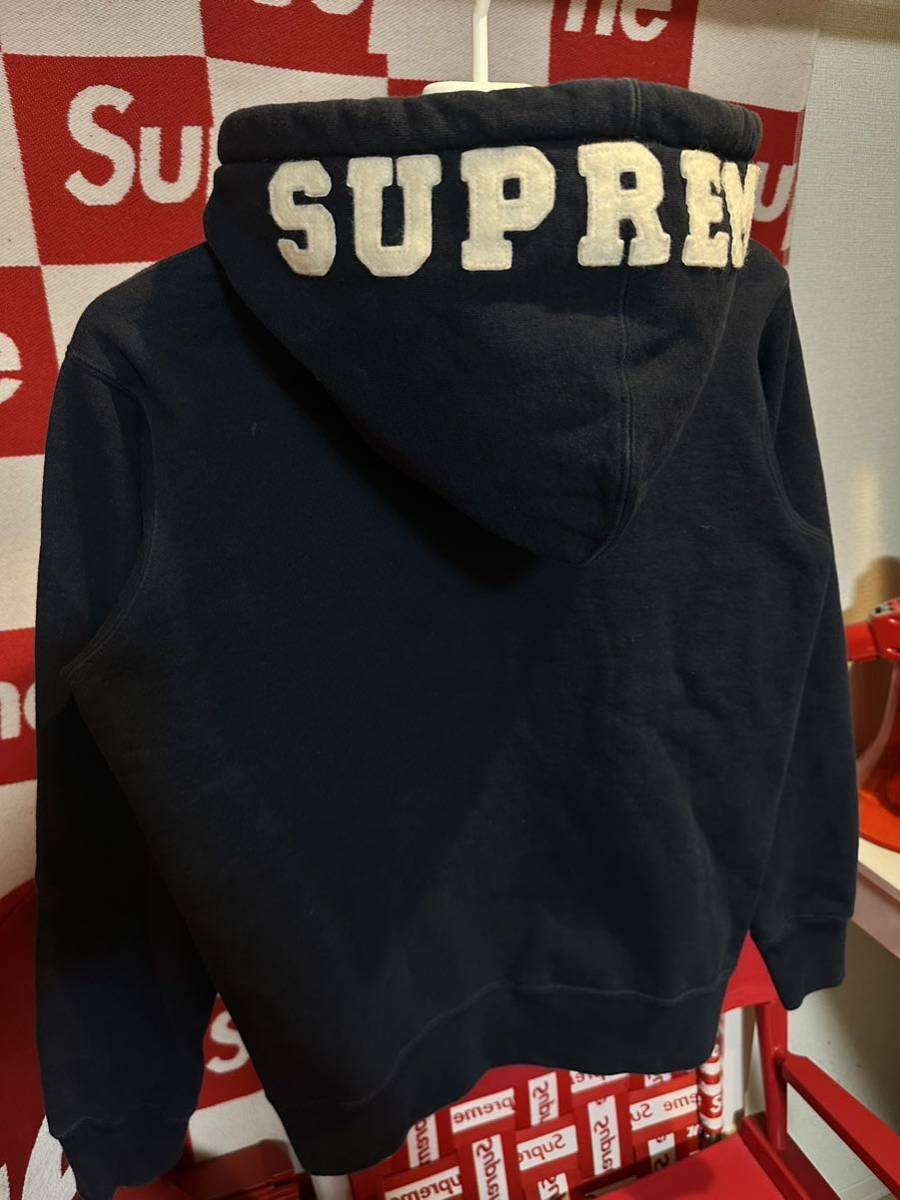 Yahoo!オークション - ☆超激レア☆Supreme フードロゴ パーカー