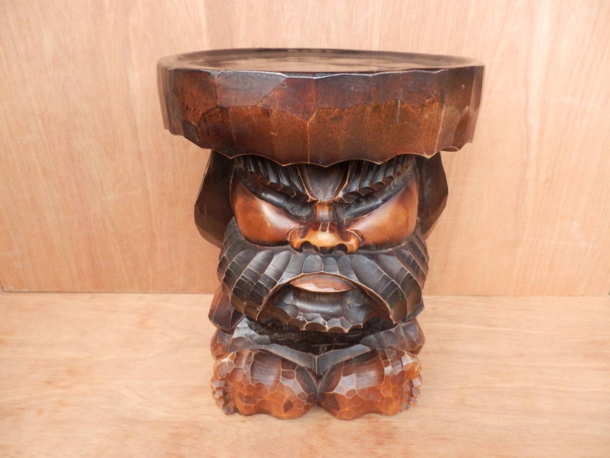 アイヌ民藝木彫りの椅子/サイズ高さ30cm/昭和/ 腰掛け北海道くり抜き