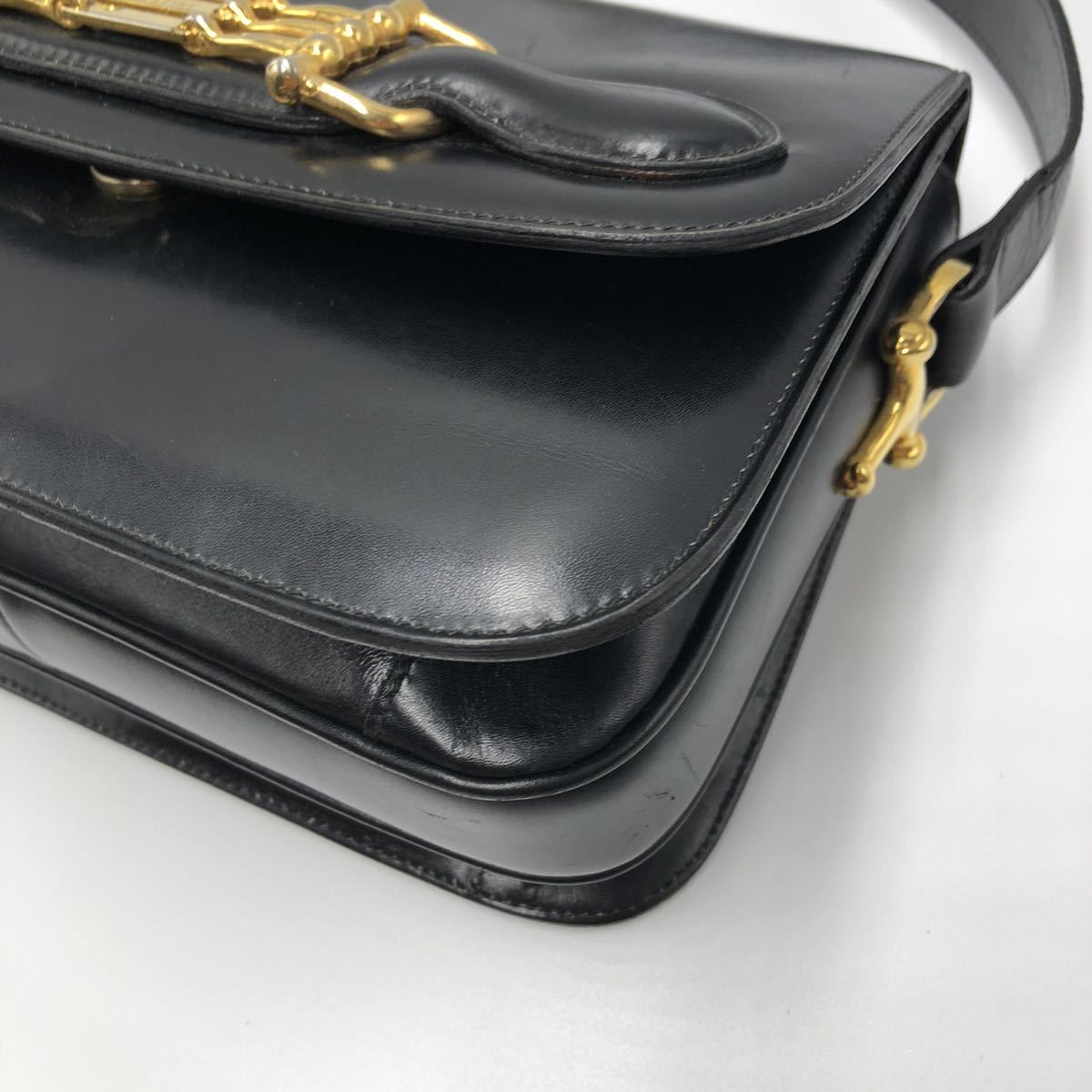 1円『極美品・希少』 CELINE 三連 ホースビット ゴールド金具 フラップ ショルダーバッグ ボックス型 セリーヌ ポシェット カーフレザー 黒_画像7