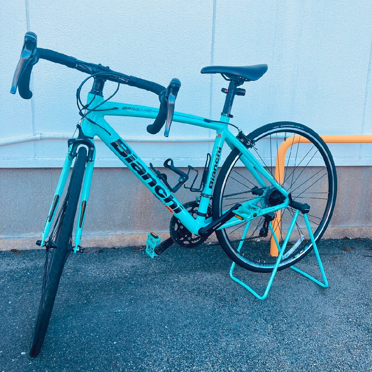 Yahoo!オークション - 【福岡県/直接引取】ロードバイク BIANCHI Yahoo!オークション - 【福岡県/直接引取】ロードバイク BIANCHI