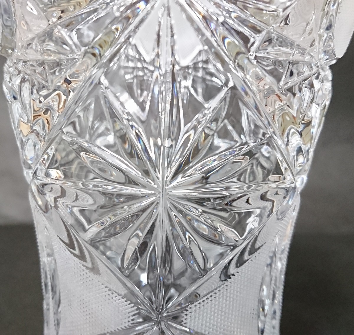 ボヘミアングラス 花瓶 フラワーベース チェコ クリスタルガラス LEADCRYSTAL 未使用 ボヘミアクリスタル