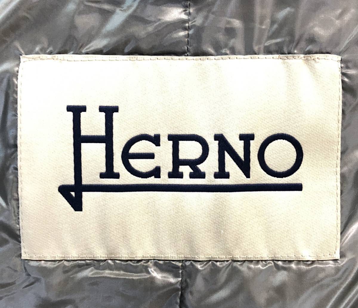 【超美品】HERNO ヘルノ ツイードプリント 七分袖 ダウンジャケット