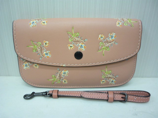 高知インター店】 コーチ COACH 未使用 21645 ピンク系 花柄 フラワー