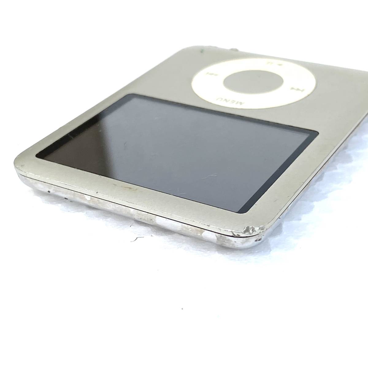 ☆Apple　iPod 4GB　シルバー　A1236　充電ケーブル付き ※動作未確認_画像5