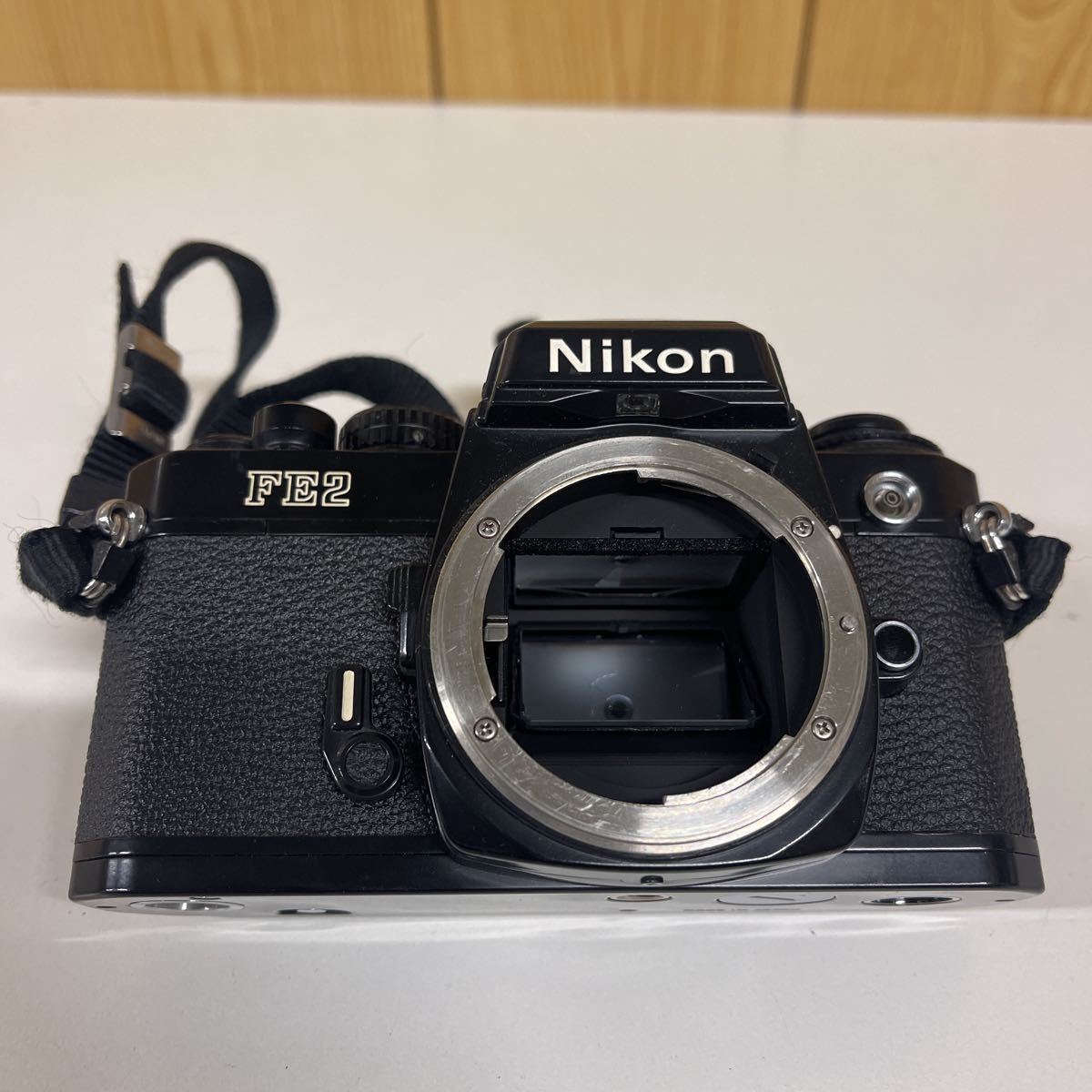 ヤフオク! - 1円~【美品】カメラ Nikon ニコン FE2 フィルム