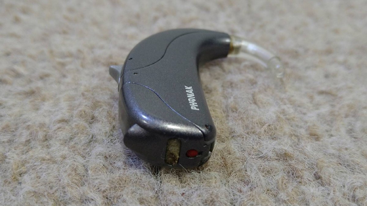 Phonak/フォナック クエストシリーズ ナイーダQ 耳かけ型補聴器 Q30-UP 片耳 防水 防塵 ケース付属 - 4