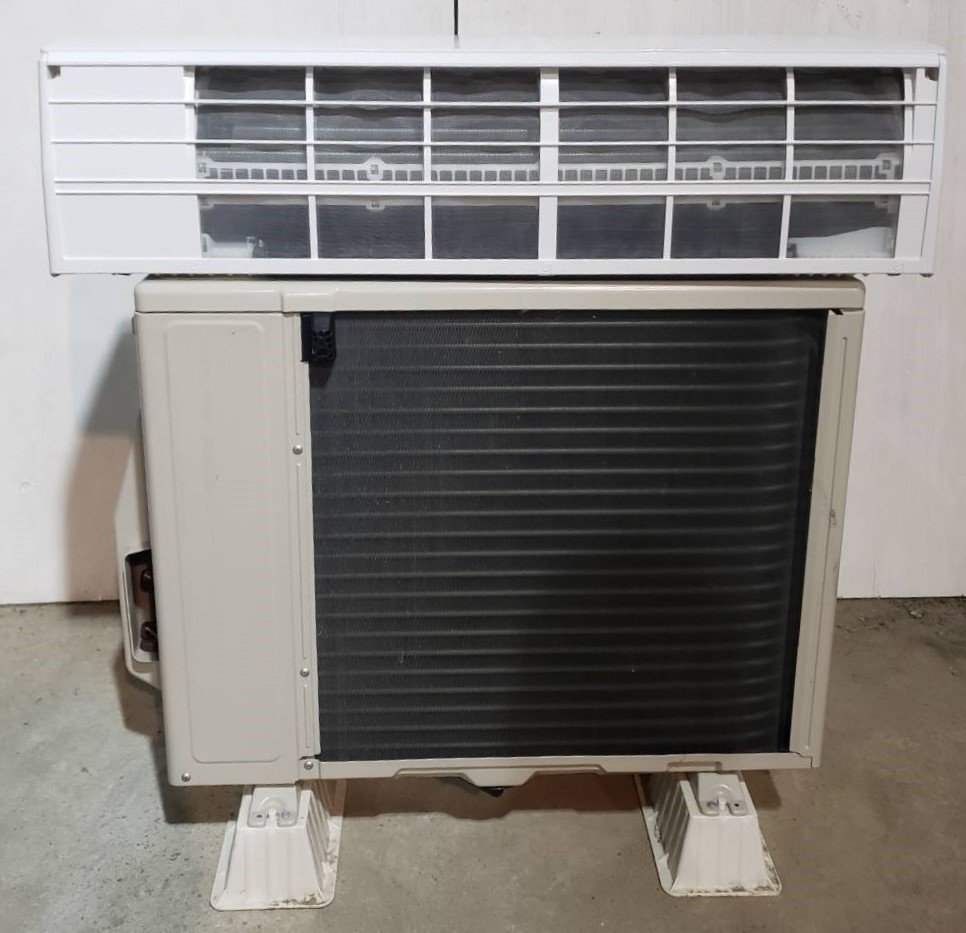 FUJITSU AS-B221L-W 2021年製2.2kw-