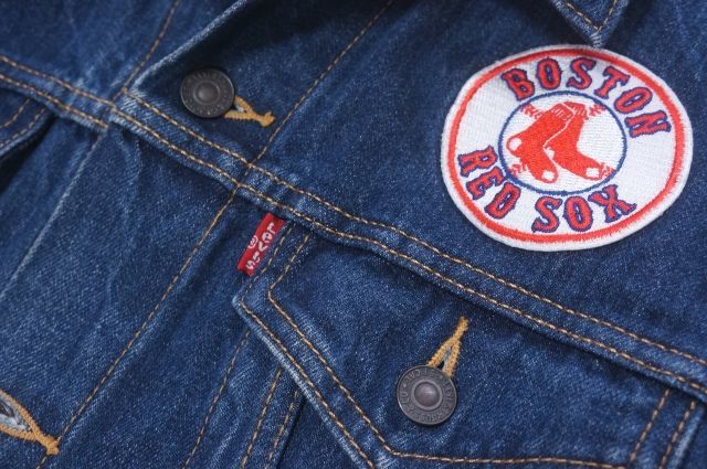 J31　即決　Levi's リーバイス　×　MLB　BOSTON RED SOX レッドソックス　サードモデル デニム ジャケット　M_画像7