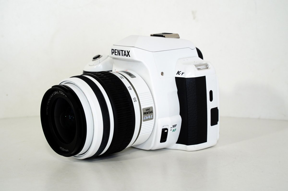 1円 ペンタックス PENTAX K-r PENTAX-DAL 18-55mm F3.5-5.6 AL White ホワイト レンズ 中古良品 作動OK 迅速対応