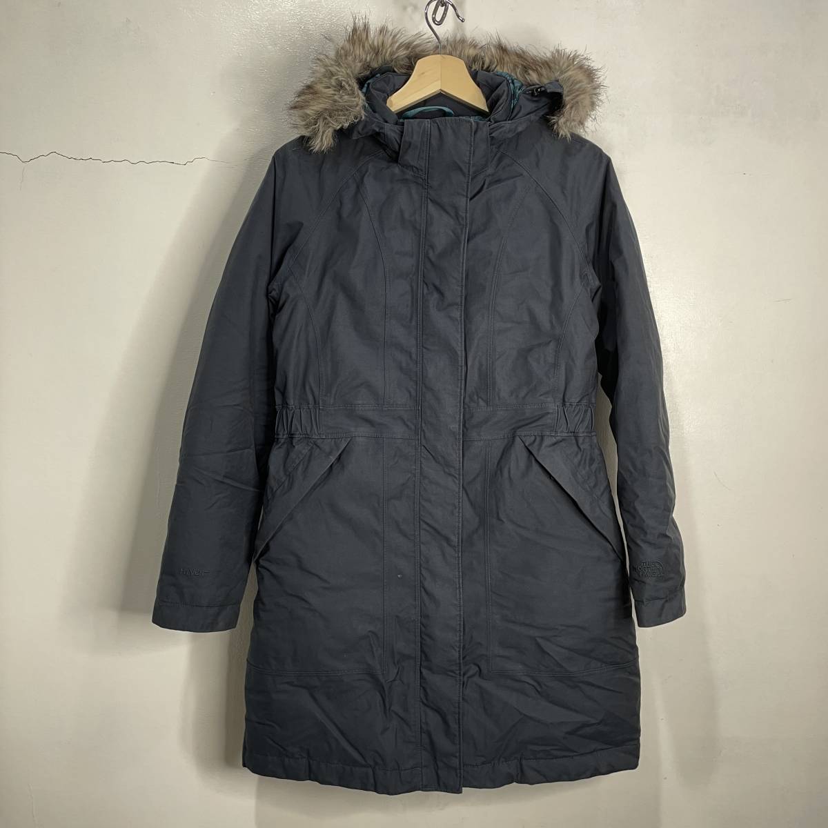 ☆送料無料☆THE NORTH FACE☆アークティックパーカー☆ダウンコート☆ファーフード☆ネイビー☆M☆J22