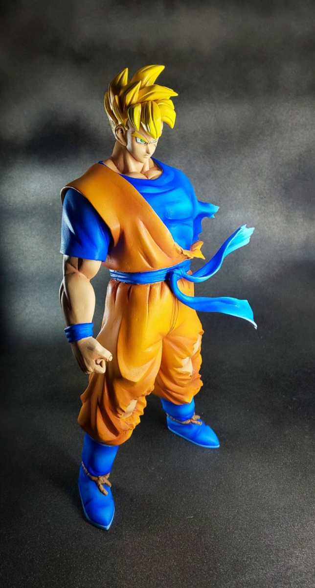 片腕の孫悟飯〜ドラゴンボール未来篇】ガレージキット完成品 片腕の孫悟飯〜ドラゴンボール未来篇】ガレージキット完成品