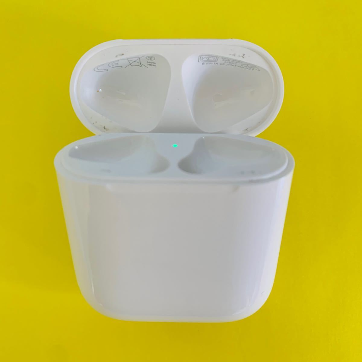 Apple AirPods 第二世代 充電ケース 充電器 正規品｜PayPayフリマ