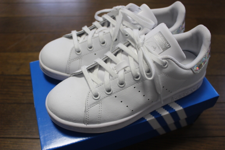 adidas アディダス STANSMITH J スタンスミス レザースニーカー EE8483 返品保証有 スタンスミス 22.5 レザー スニーカー