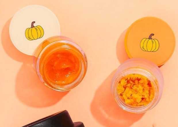 【Pumpkin Spice Lip Care Set】メイクアップレボリューション■リップスクラブ　リップマスク■パンプキン　ハロウィン　かぼちゃ