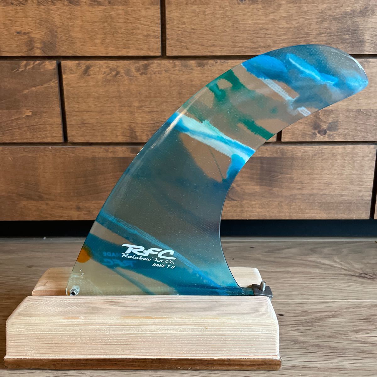大特価!!】 レインボーフィン シングル センター 7.0 rake fin rainbow