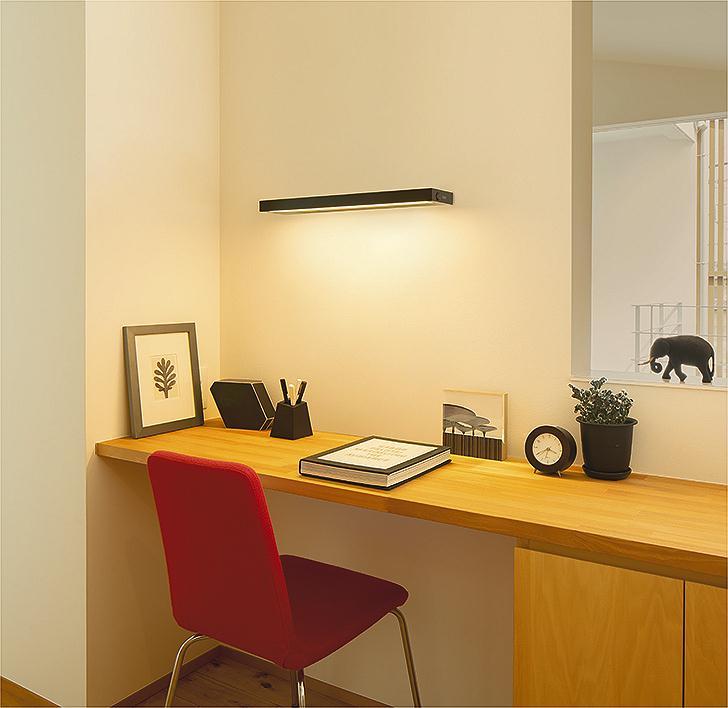 ブラケットライト DAIKO 大光電機 (スイッチ付) DBK41462Y 新品未使用,未開封 DBK-41462Y LED 洗面 デスク 新品 未使用 未開封 お部屋ライト
