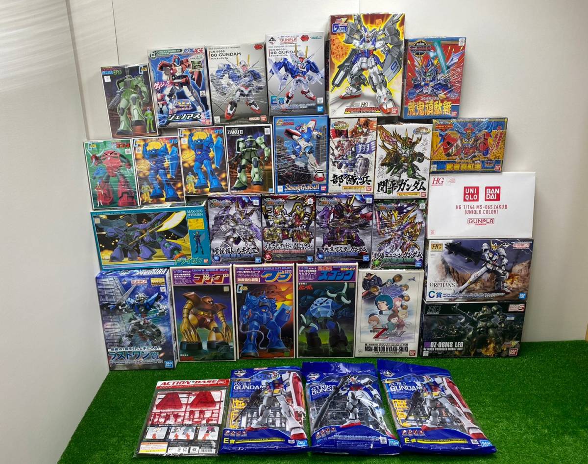 Yahoo!オークション - □32 機動戦士ガンダム プラモ ガンプラ まとめ Yahoo!オークション - □32 機動戦士ガンダム プラモ ガンプラ まとめ