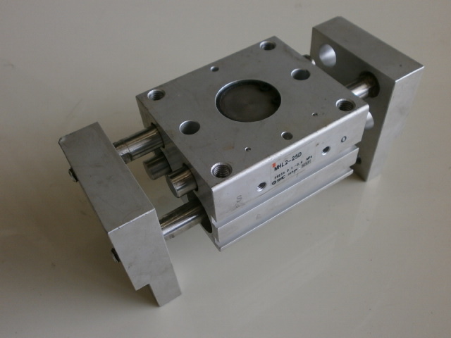 SN-06 SMC 【工業用】エアチャック(MHL2 Series)平行開閉形 SN-06 SMC 【工業用】エアチャック(MHL2 Series)平行開閉形