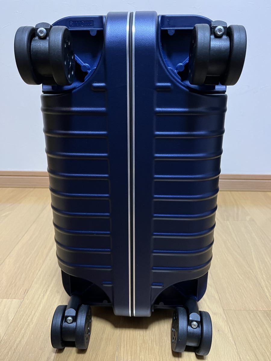 未使用 リモワ RIMOWA ハイブリッド キャビンS 32L マットブルー