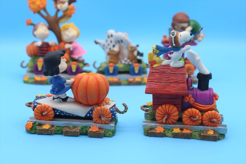 Danbury Mint Peanuts Pumpkin Patch Express Train/ Snoopy Halloween / Peanuts тыква /170714531