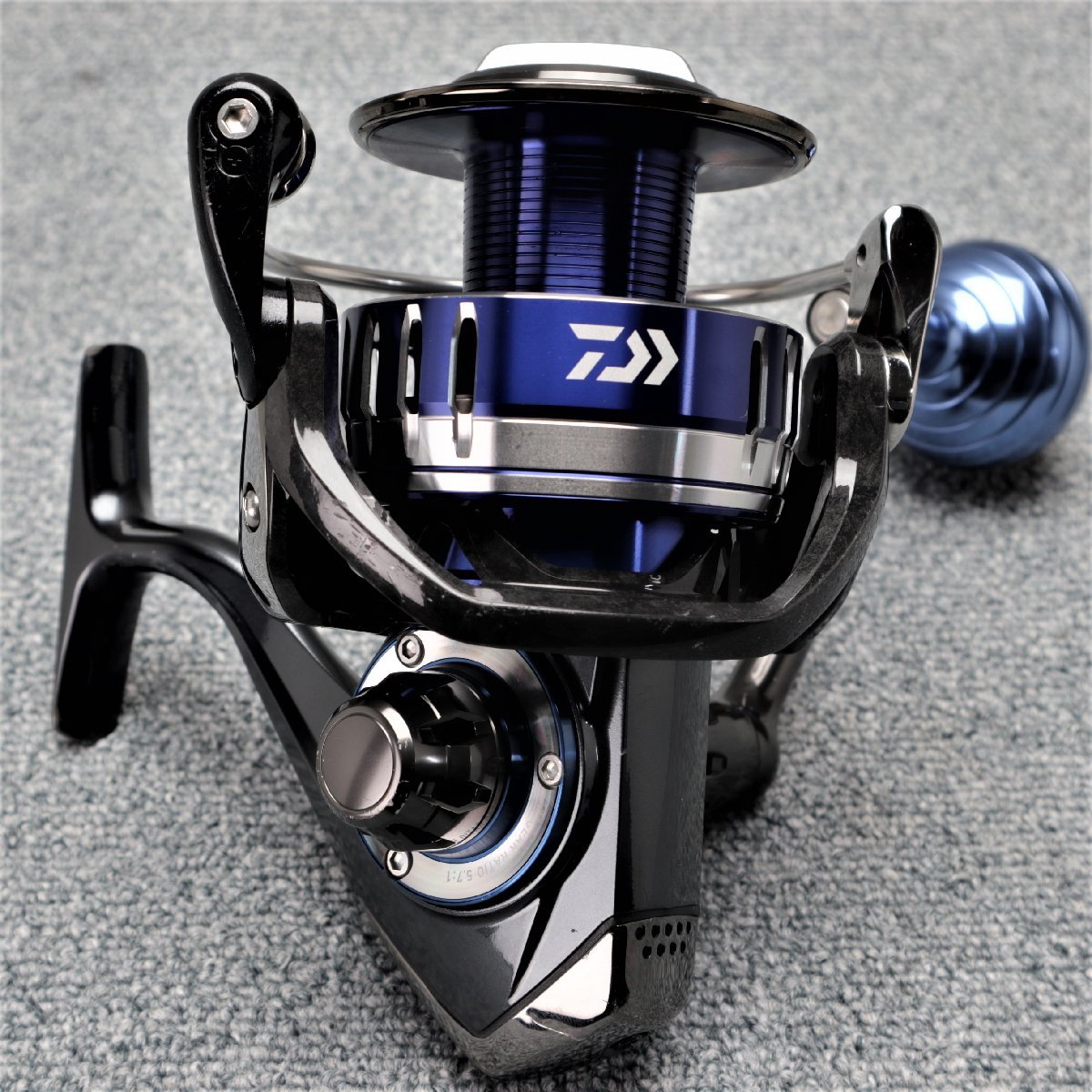 その他】DAIWA(ダイワ) 15 SALTIGA ソルティガ 5000H スピニング