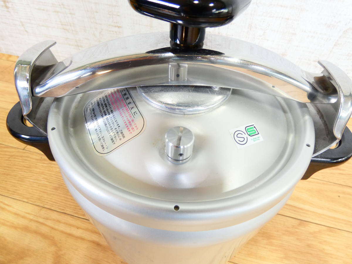 Yahoo!オークション - RIKEN 理研 RNP-60 6.0L 圧力鍋 調理器具 Yahoo!オークション - RIKEN 理研 RNP-60 6.0L 圧力鍋 調理器具
