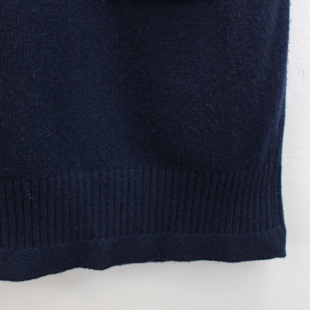 CHANEL TURN LOCK COCO MARC CASHMERE100% HALF SLEEVE ONE PIECE