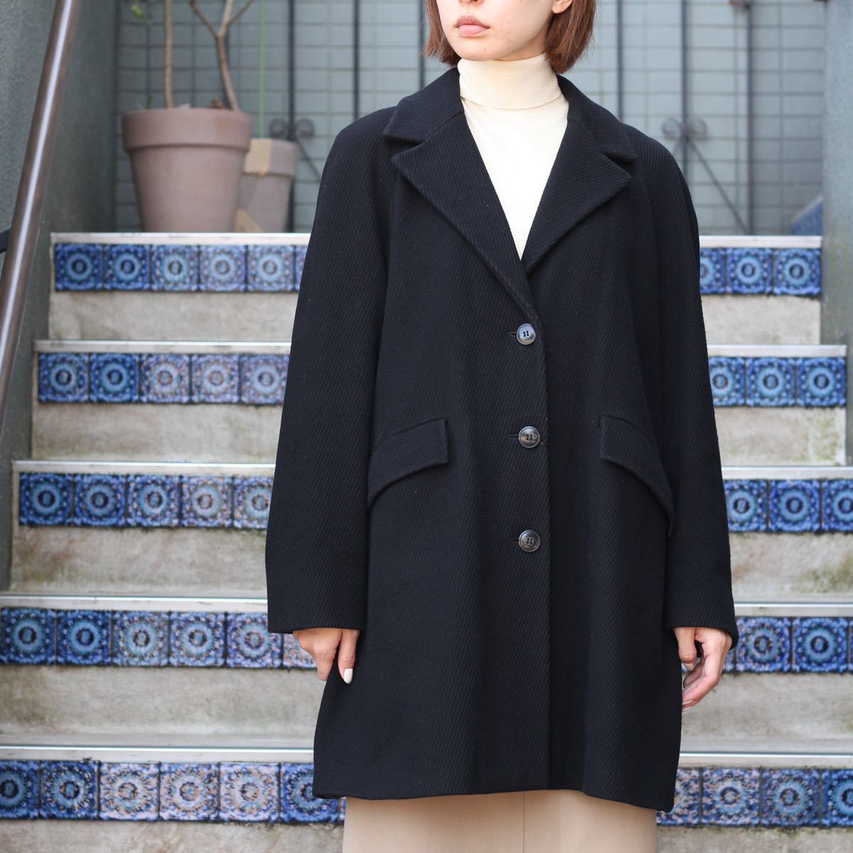 MIUMIU WOOL CHESTERFIELD COAT MADE IN ITALY/ミュウミュウウールチェスターフィールドコート_画像2