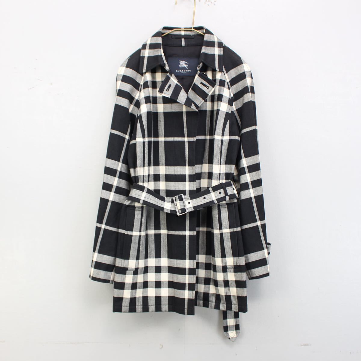 BURBERRY LONDON CHECK PATTERNED SINGLE TRENCH COAT/バーバリーロンドンチェック柄シングルトレンチコート