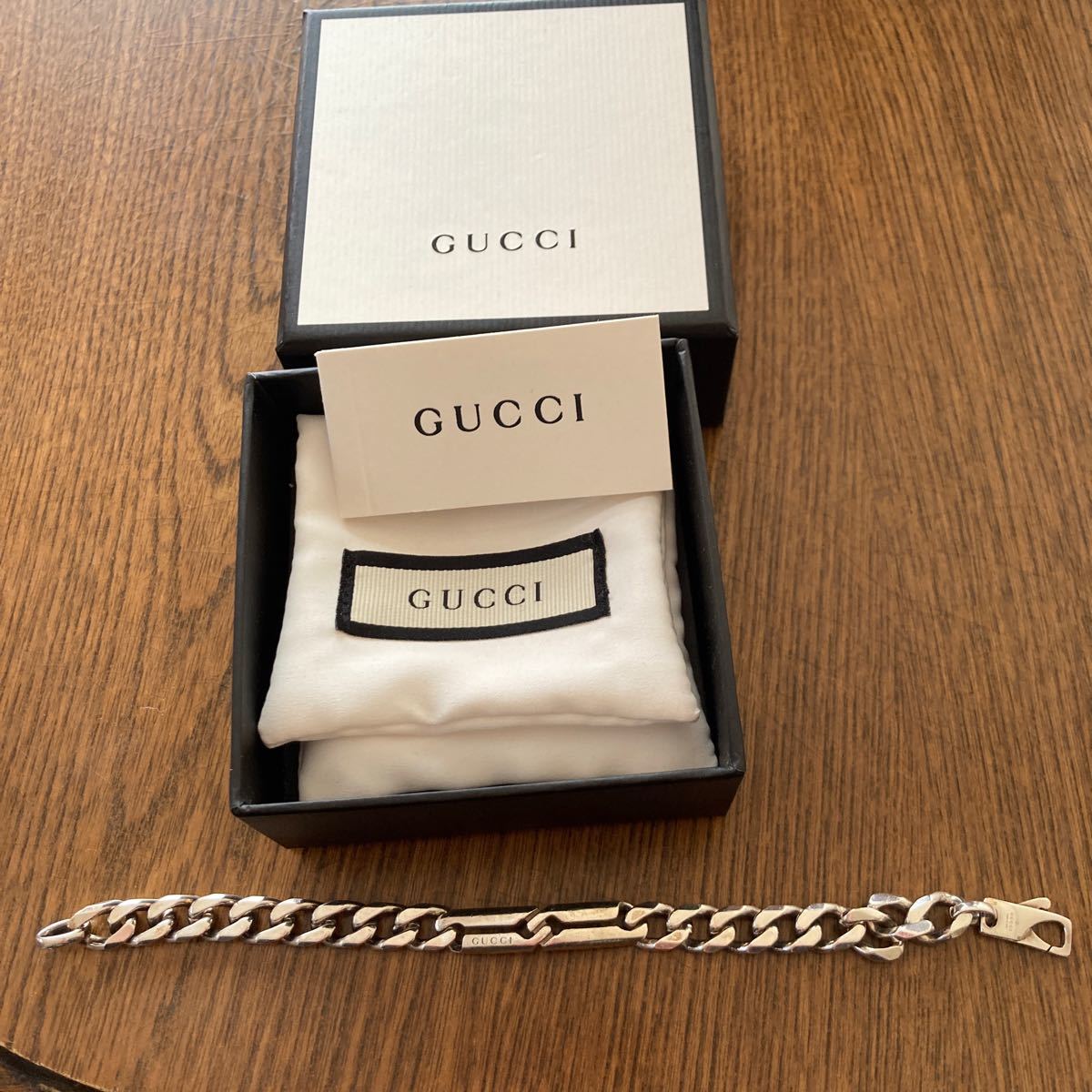 GUCCI ノットブレスレット17サイズ 腕時計、アクセサリー メンズ