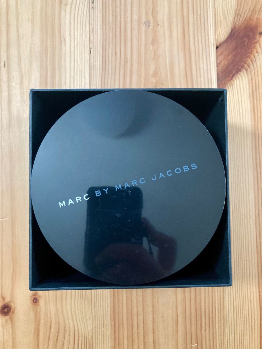 Marc By Marc Jacobs 腕時計 MBM8590 マークバイマークジェイコブス クロノグラフ クオーツ 限定モデル