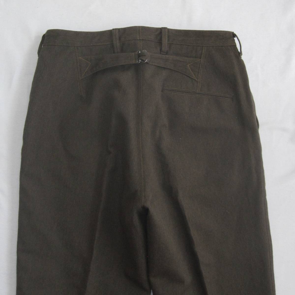 新品 フリーホイーラーズ Carnegie トラウザーズ (34) OLIVE 新品 フリーホイーラーズ Carnegie トラウザーズ (34) OLIVE