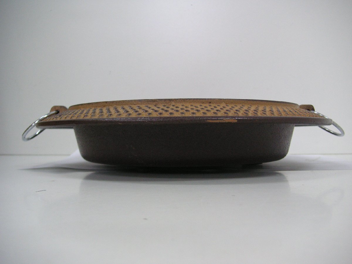 ! iron made saucepan for sukiyaki calibre approximately 20 centimeter used 