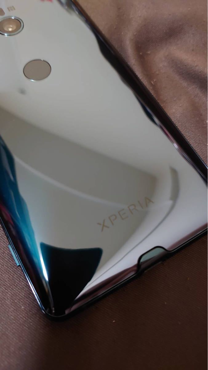 Xperia xz3 フォレストグリーン