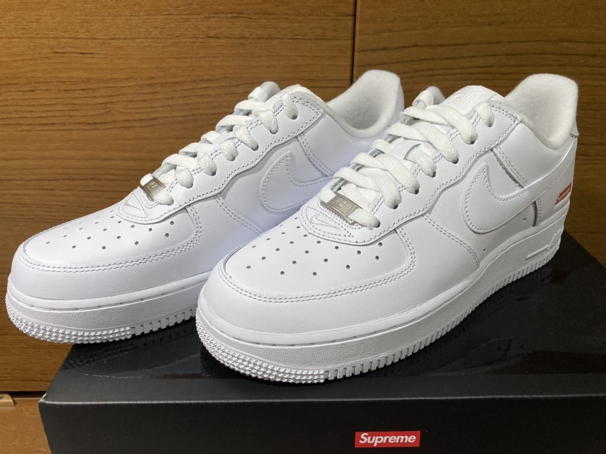 25cm US7 新品未使用 国内正規品 Supreme Nike Air Force 1 Low White