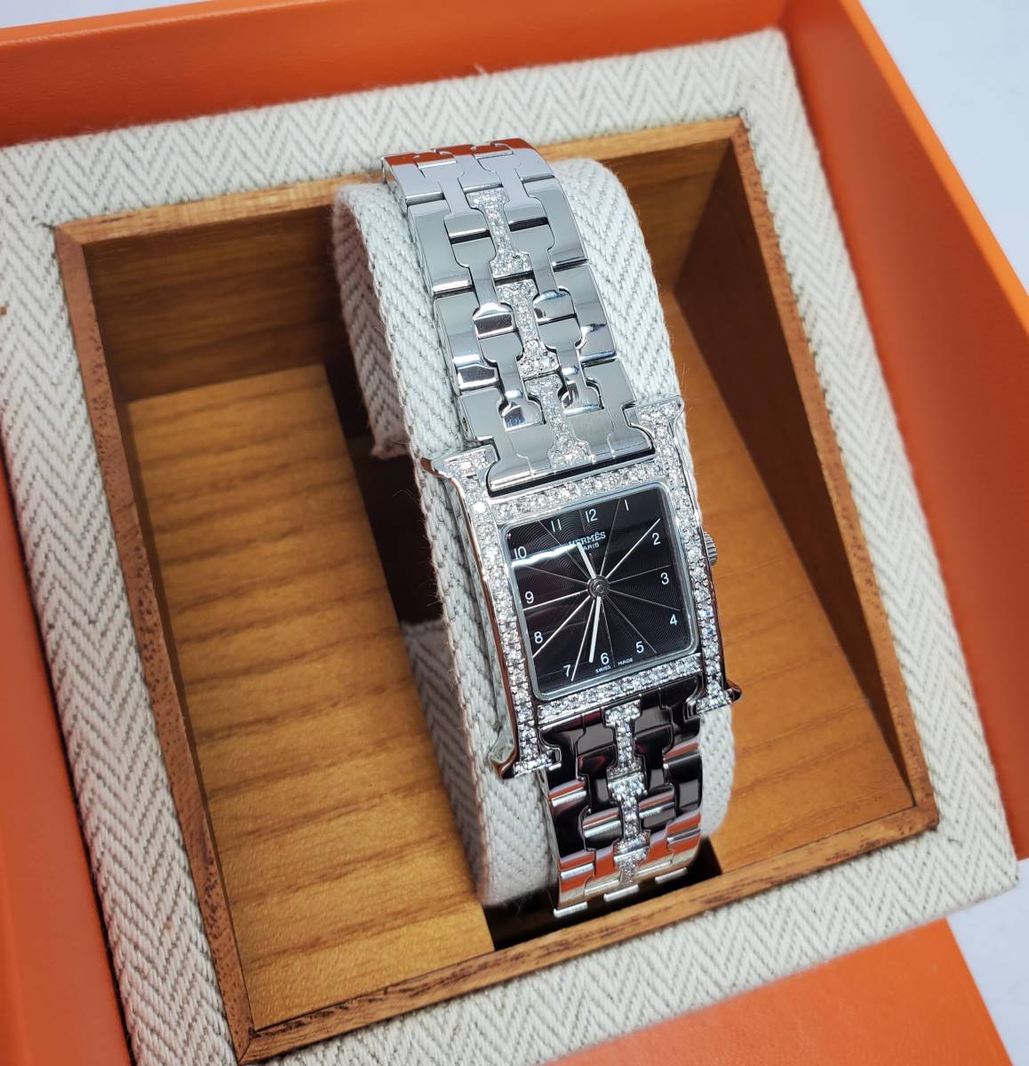 人気のファッションブランド! 新品同様【エルメス】参考定価180万円♪Hウォッチ♪レディース Hウォッチ