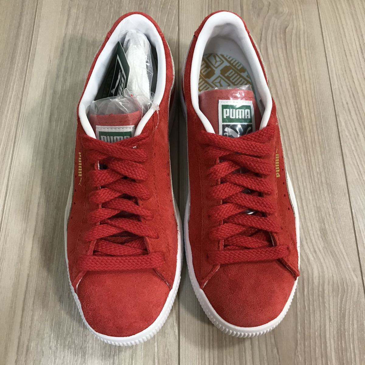 新品タグ付 PUMA SUEDE VTG RED CLYDEプーマ スウェード 新品タグ付 PUMA SUEDE VTG RED CLYDEプーマ スウェード
