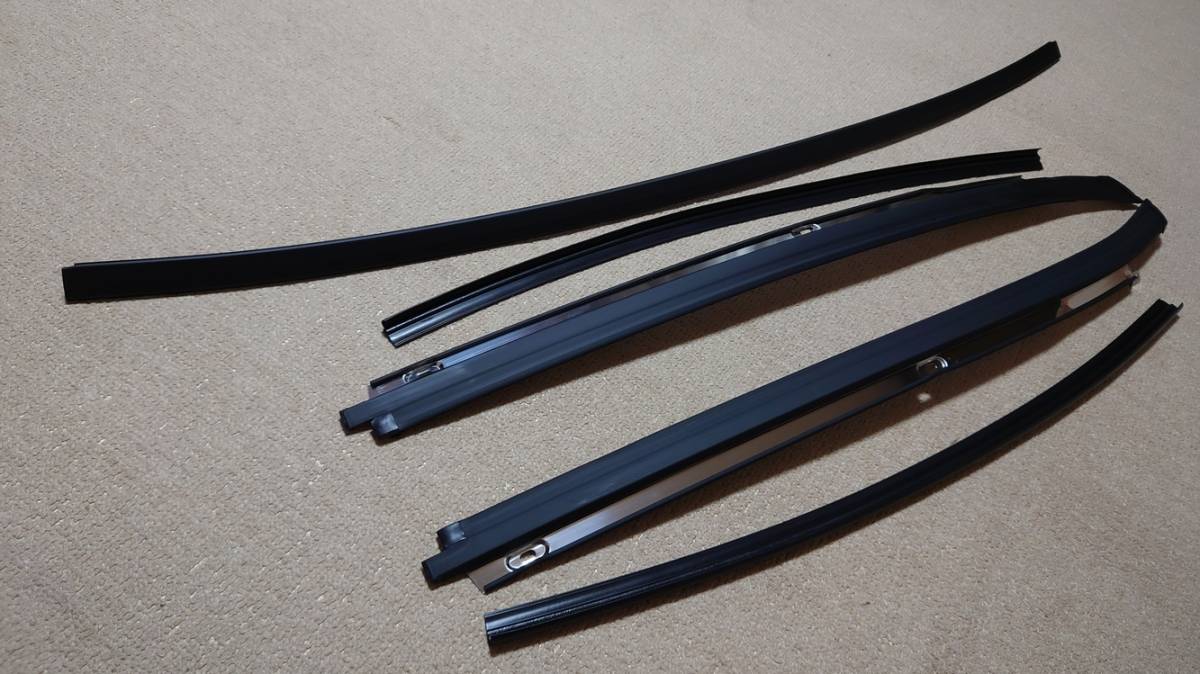 フレームNo. AE86-5******用☆純正新品フロントガラスモール・ウェザー