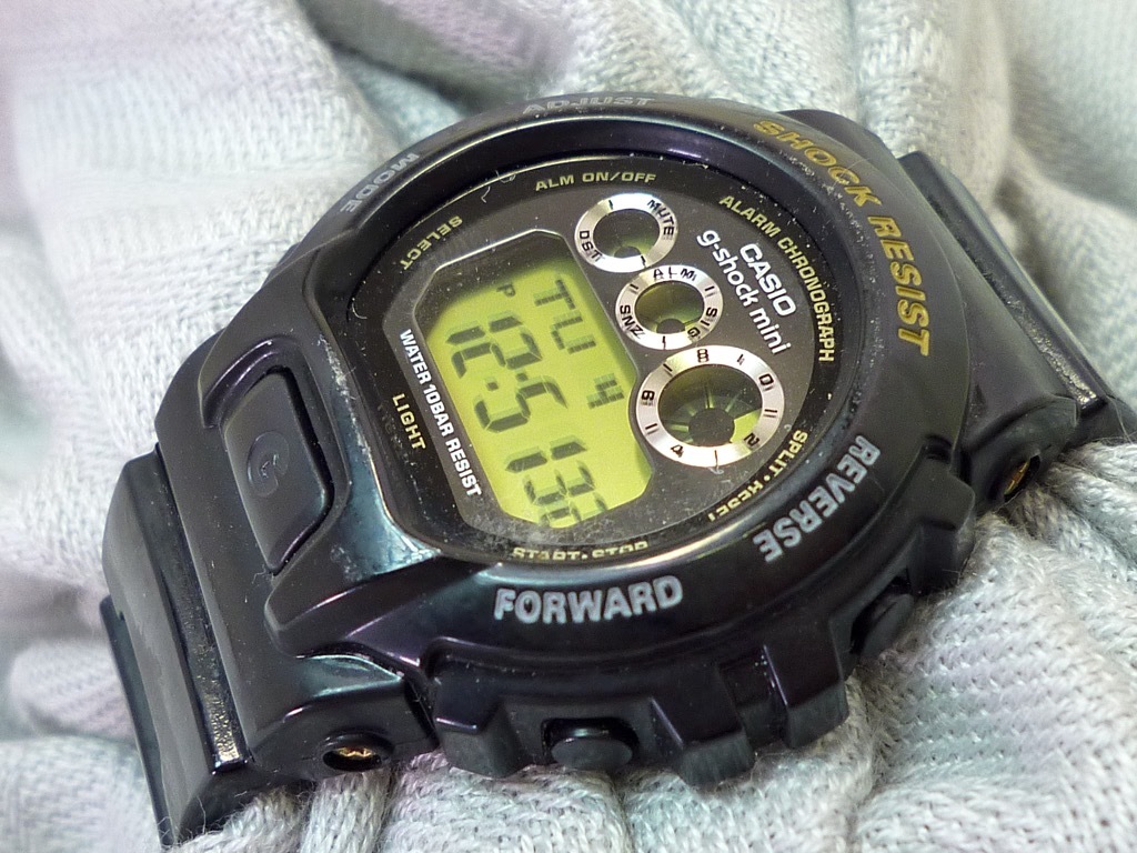 CASIO G-SHOCK mini GMN-691G 三つ目デザイン 3288 カシオ 腕時計 デジタル ユニセックス お買得 ファン必見 可動品 定形外OK③_画像5