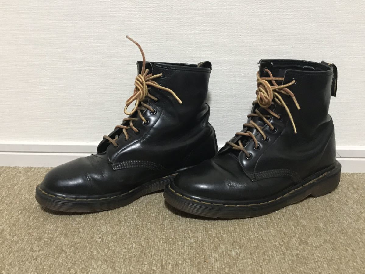 E323☆送料無料☆Dr.Martens/ドクターマーチン『8ホールブーツ/サイズ不明(アウトソール 約 29.0CM) イングランド製』現状品_画像2