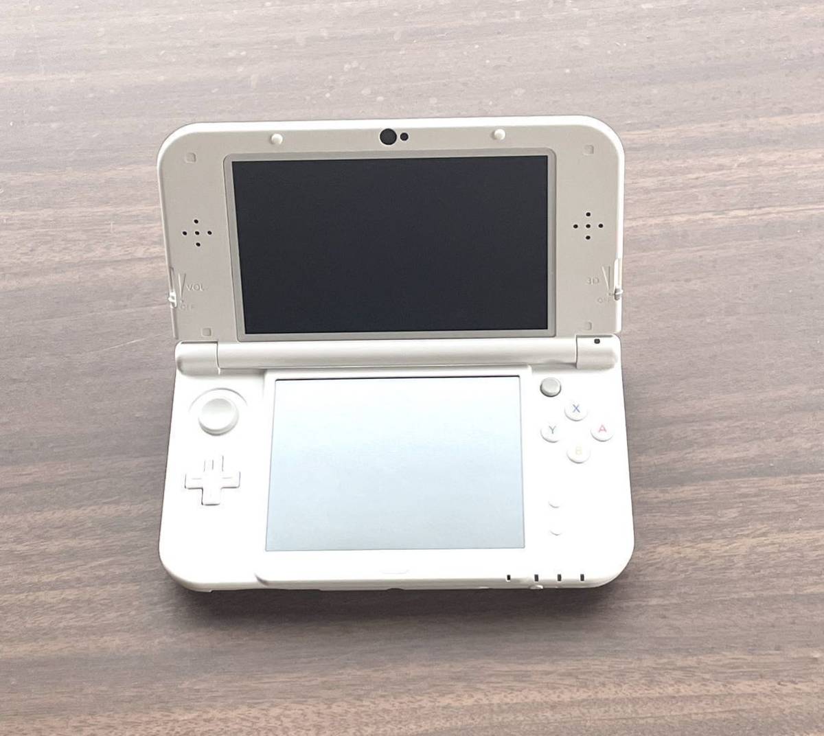 極美品 new NINTENDO 3DS パールホワイト | comuabc.com.br
