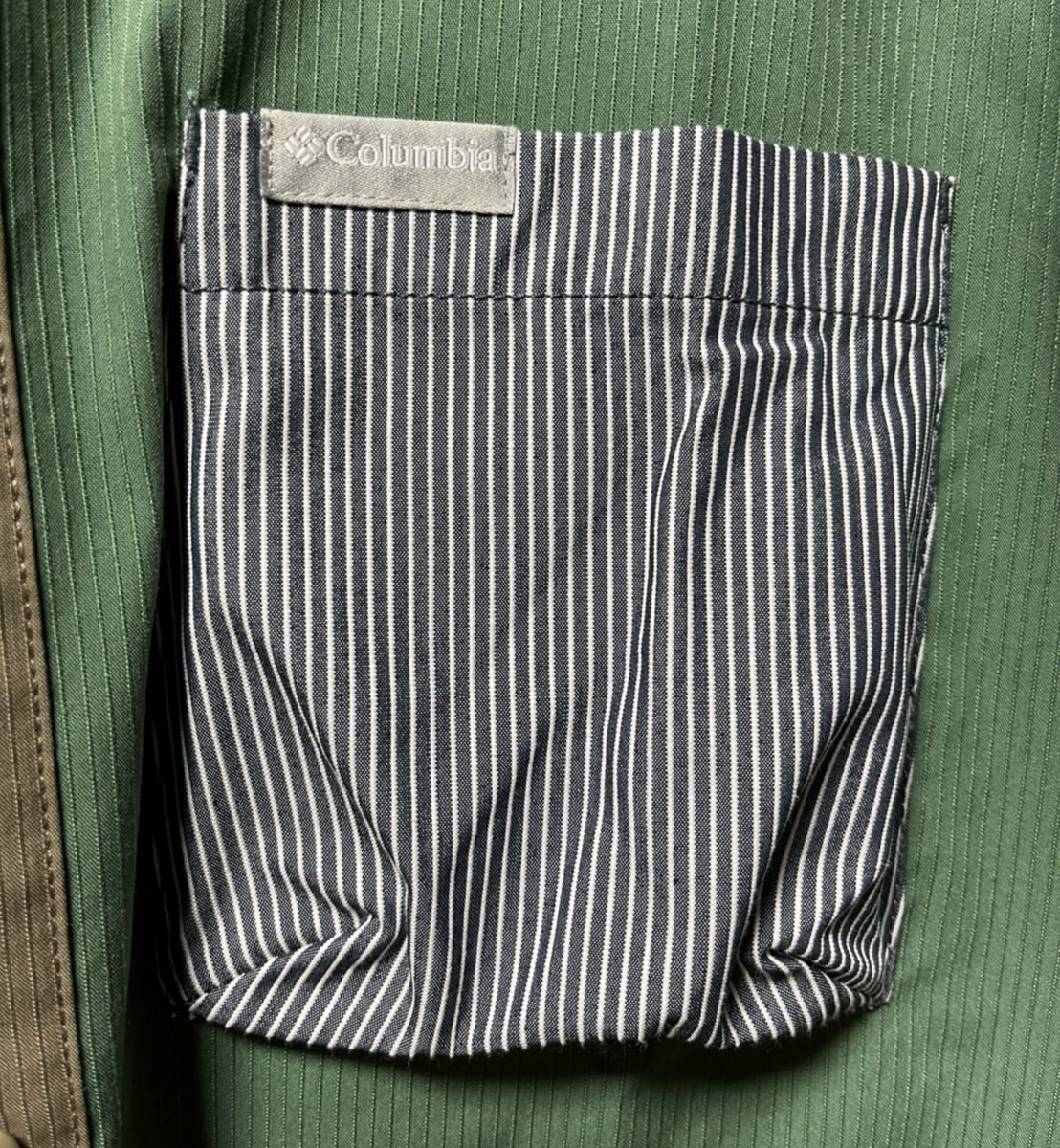 【 Columbia 】 コロンビア シャツ Ｍサイズ 【 中古品 】_画像3