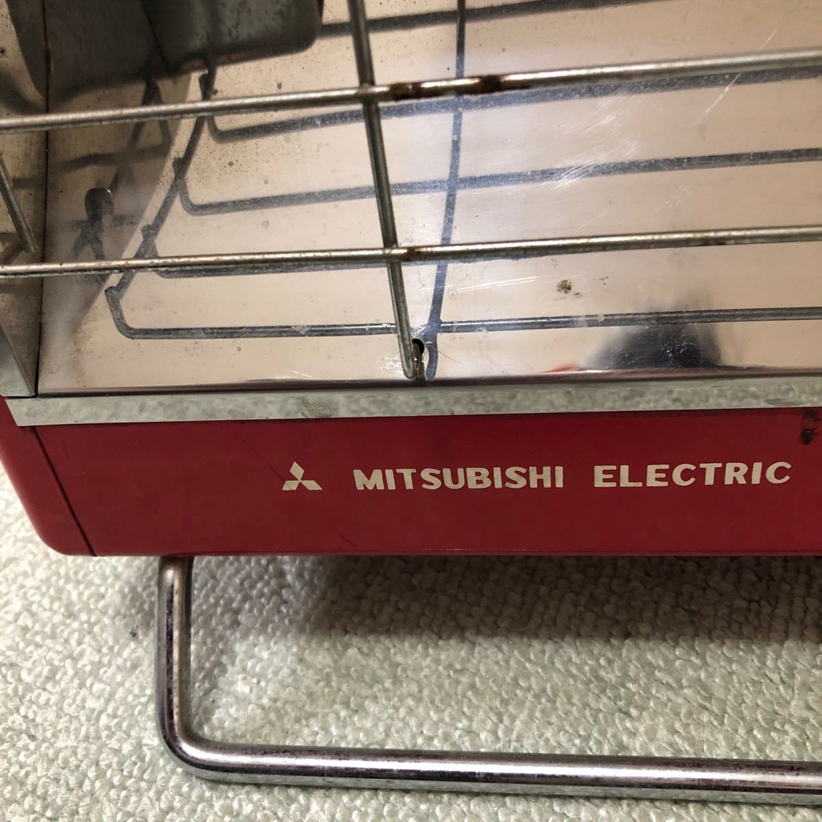 昭和レトロ 三菱赤外線スチームファンヒーター 電気ストーブ 昭和レトロ 三菱赤外線スチームファンヒーター 電気ストーブ