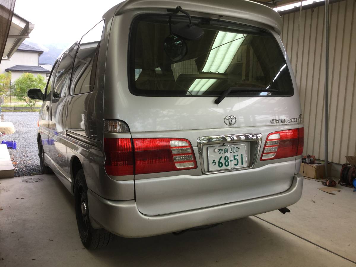  Grand Hiace diesel turbo 2WD 8 number of seats rare Hiace Caravan Trampo cargo vehicle exchange prompt decision 