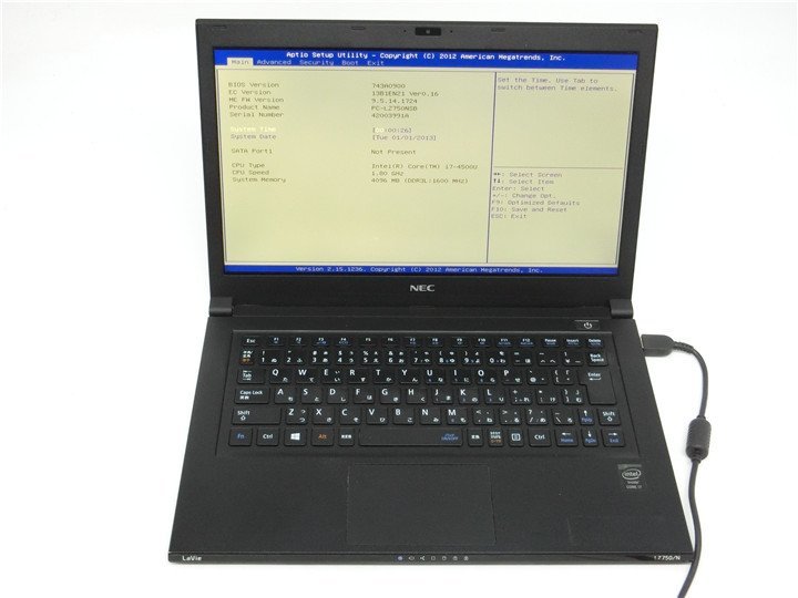 中古　NEC　LZ750/N 　4世代I7-4500U　メモリー4GB　13型 ノートパソコン　BIOSまで表示　　詳細不明　　ジャンク扱い 　_画像1