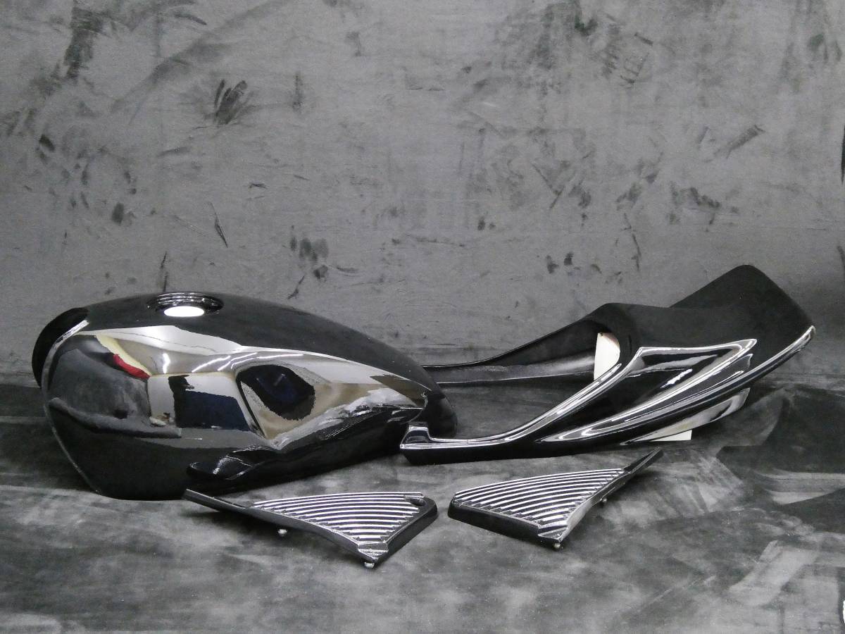 ゼファー400 外装 セット 黒赤 タンク STD アルフィン テールカウル