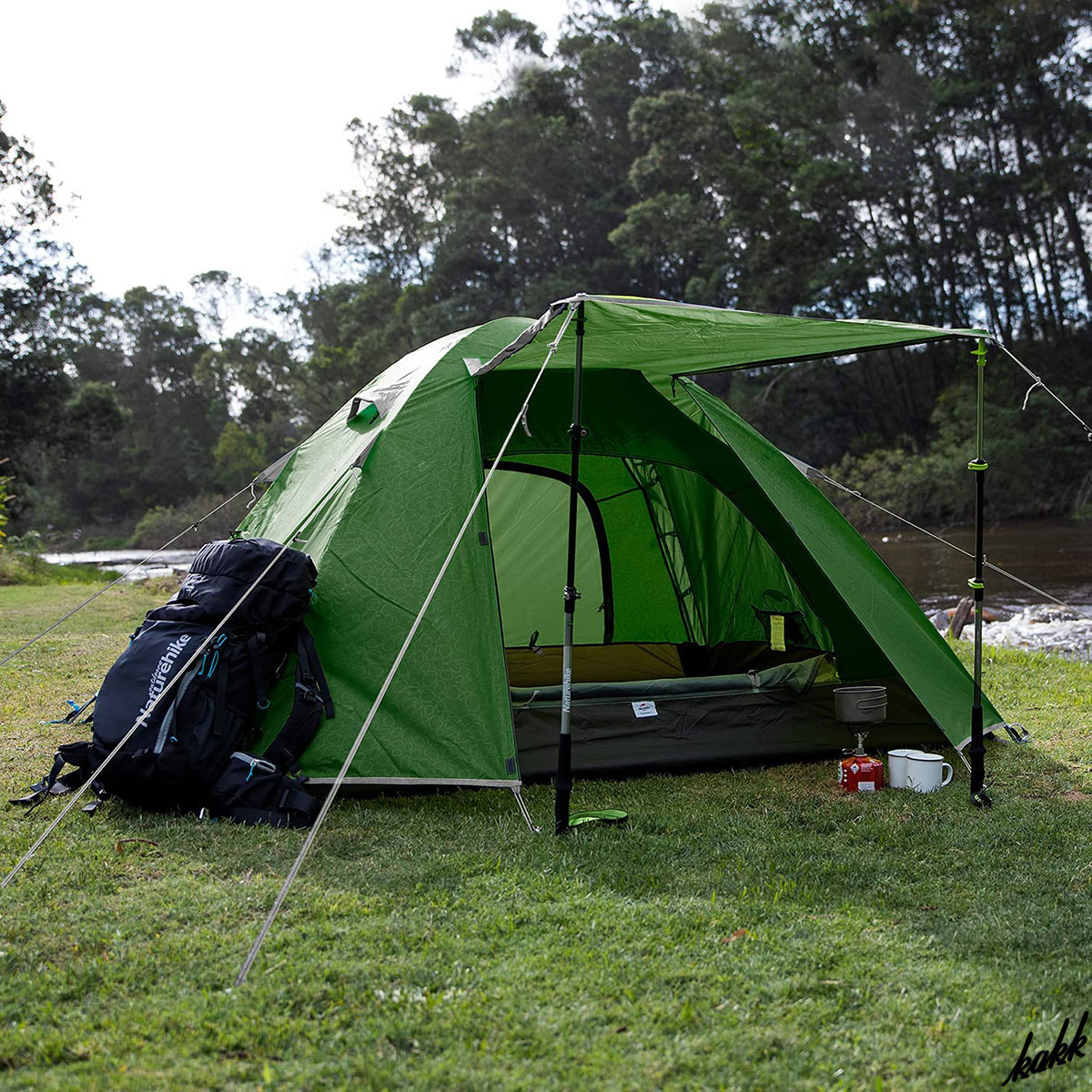 豊富なギフト UPF50+ フルメッシュ出入口 ２人用 ドームテント 【とっても簡単に組み立てられる】 高防水 グリーン アウトドア キャンプ ツーリング ツーリング用