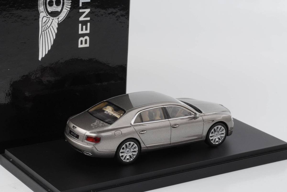 【美品】Ж 京商 1/43 ベントレー フライングスパー W12 パールシルバー / BENTLEY FLYING SPUR W12 2013 SILVER KYOSHO Ж ロールスロイスの画像2